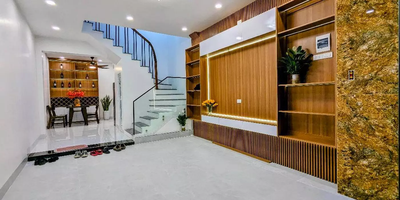 Bán Nhà Phân Lô Gần Phố Hoàng Cầu, Gara, Vài Bước Ra Hồ Hoàng Cầu, 48M, 15 Tỷ Hơn.
