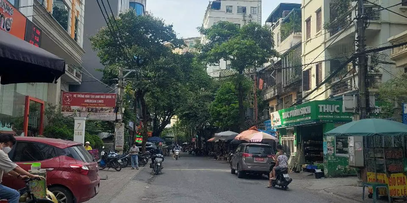 BÁN NHÀ 5T GẦN ĐH LUẬT, DT 55 M2, GẦN PHỐ, NHÀ ĐẸP Ở NGAY, GIÁ 14.2 TỶ
