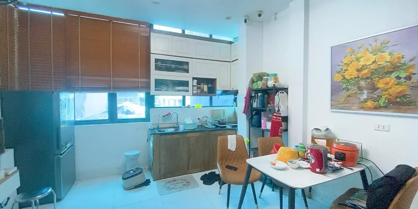 Siêu phẩm nhà mặt phố - 5.2 tỷ. 5T. Sổ đỏ cầm tay.