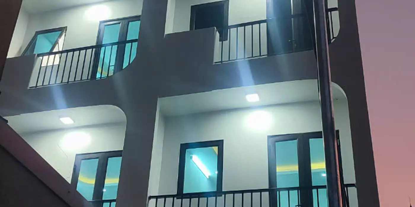 Nhà đẹp đón tết 40m2 5 tầng mới cạnh UBND Quận Bắc Từ Liêm