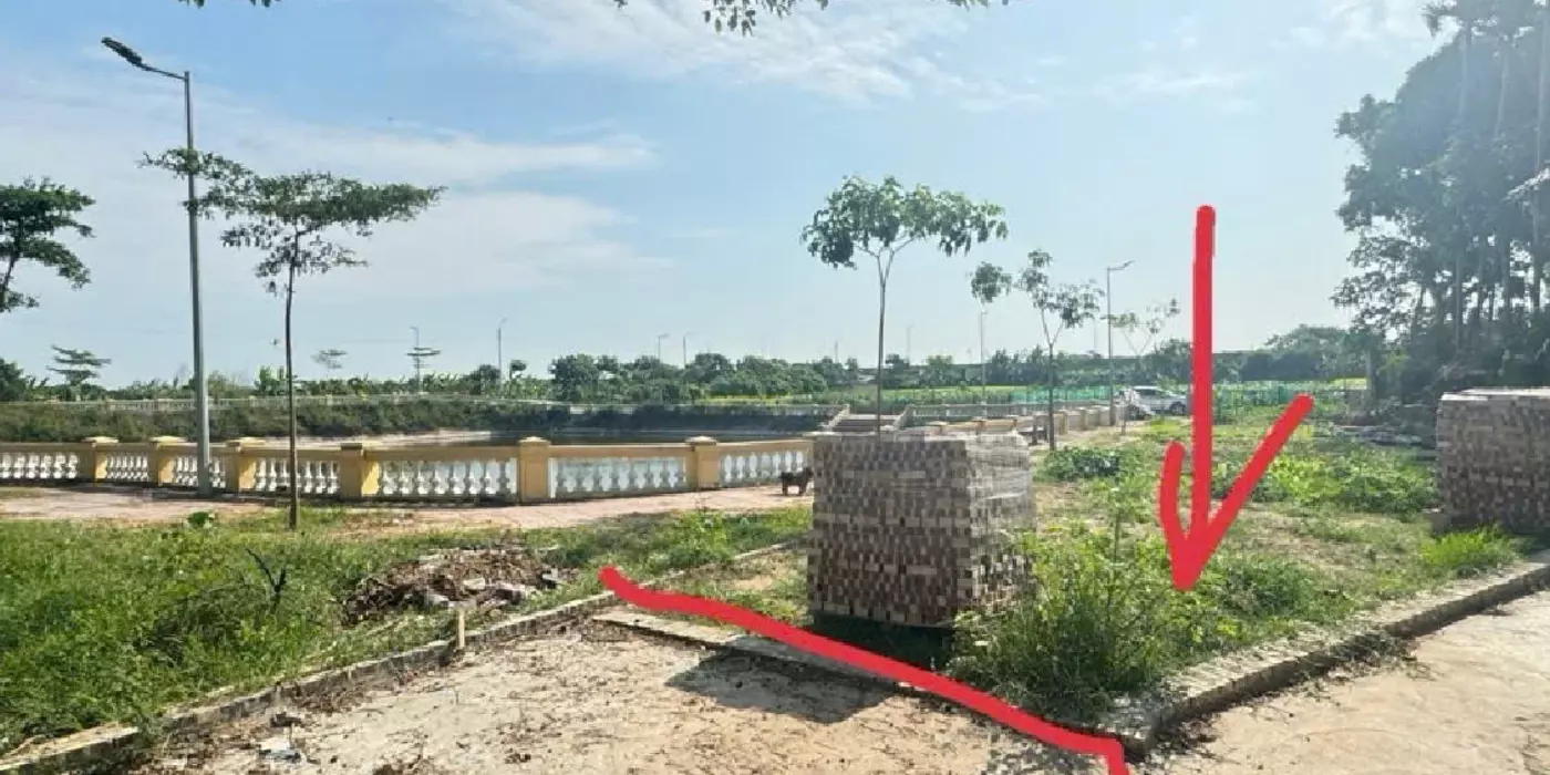 82.5M2 - ĐẤT LỆ CHI - GIA LÂM - MẶT TIỀN QUYỀN LỰC 11,5M - ĐƯỜNG Ô TÔ TRÁNH - 3.55 TỶ