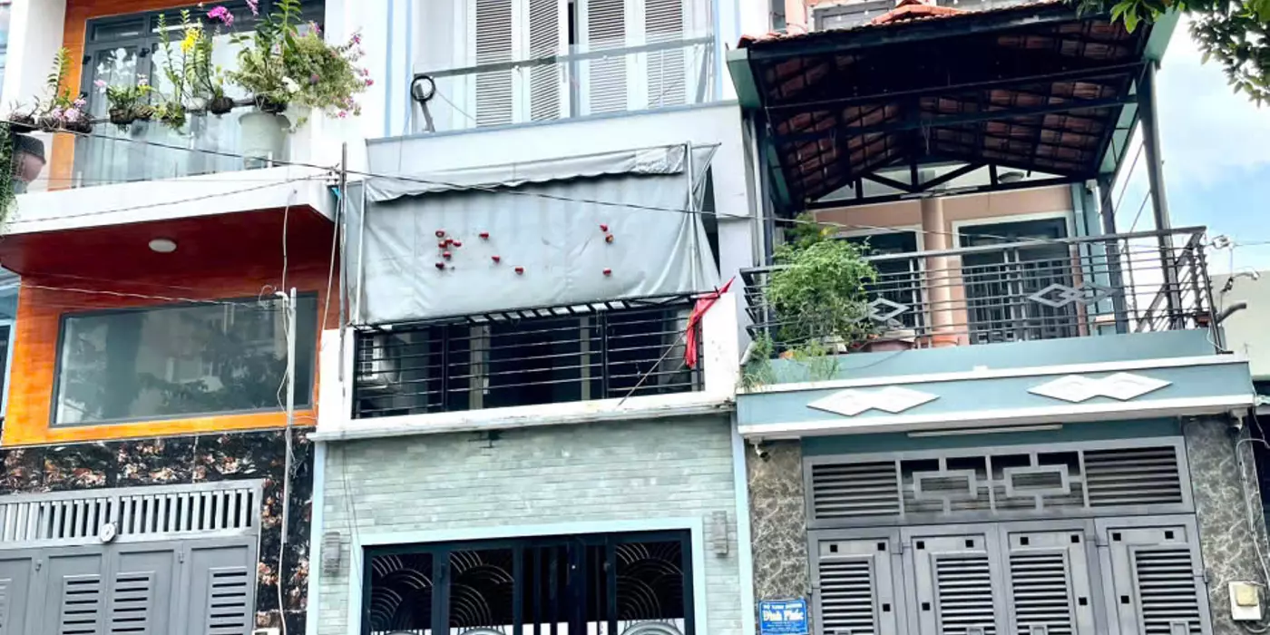 BÁN NHÀ MẶT TIỀN HUỲNH THỊ HAI 4X22M ĐÚC 4 TẤM GIÁ 8.2 TỶ