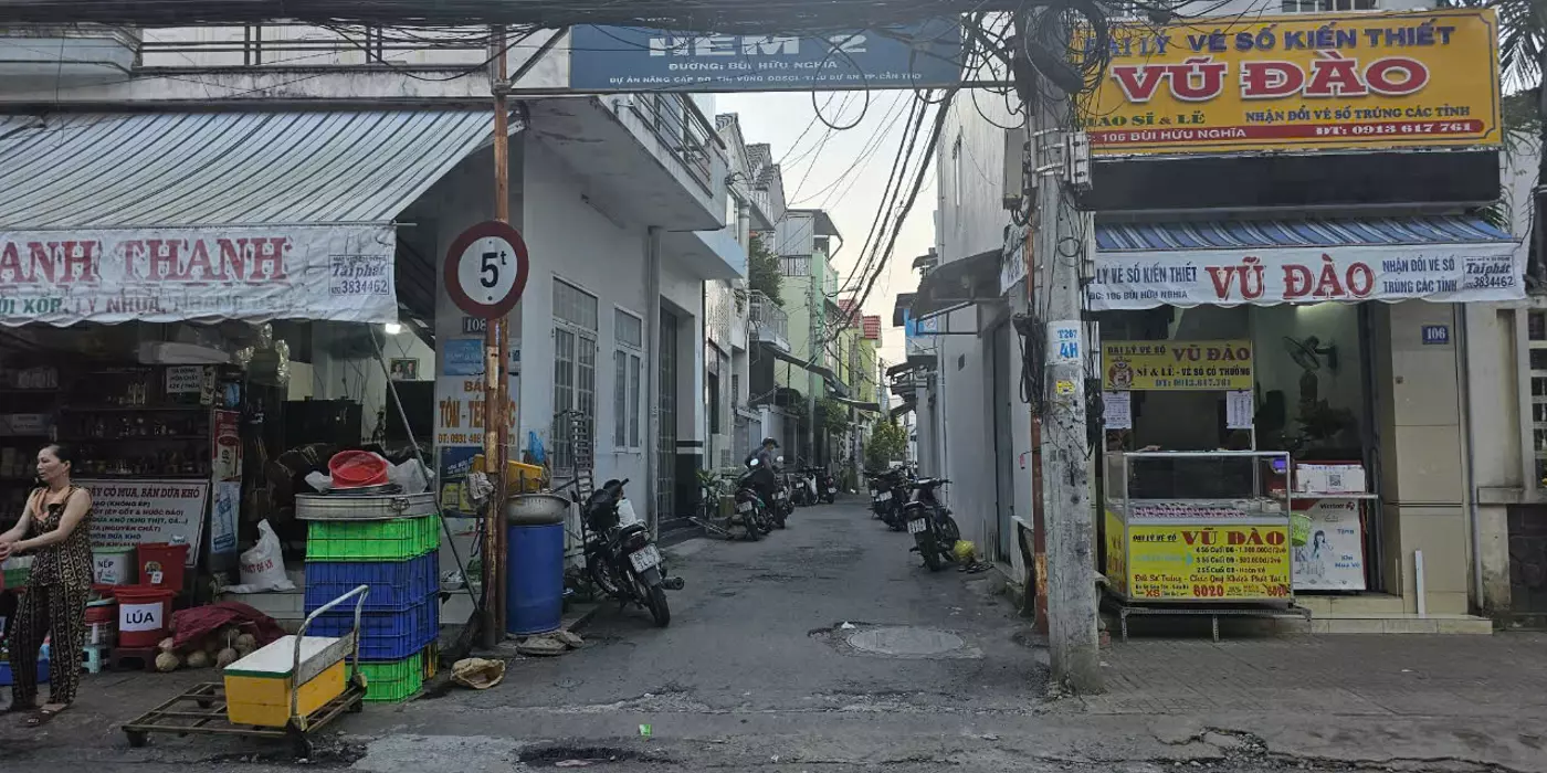 24 - BÁN NỀN 50m2 - cách chợ Bình Thuỷ chỉ 200m