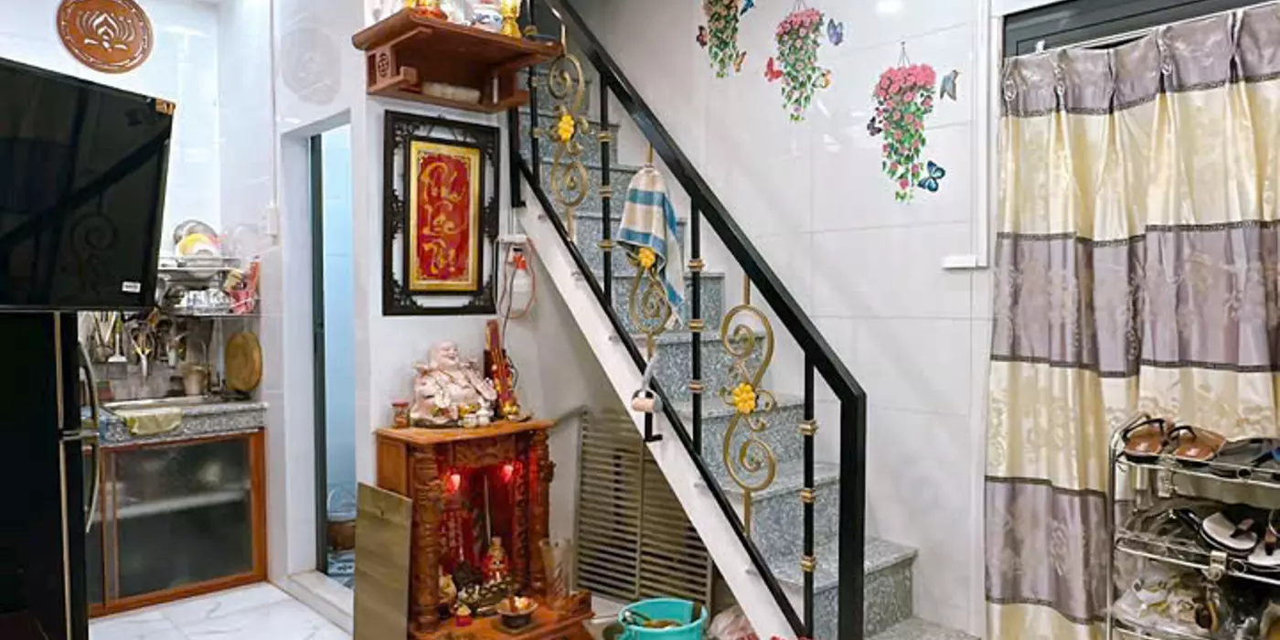 XE  HƠI NGAY NHÀ 
ĐÚC XÂY MỚI 5 TẤM 

DƯỚI 3 TỶ