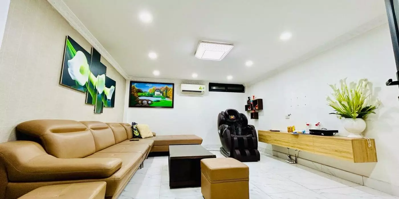 Bán nhà phố Tương Mai, Hai Bà Trưng 34m, 6 tầng. Giá: 7.68 tỷ