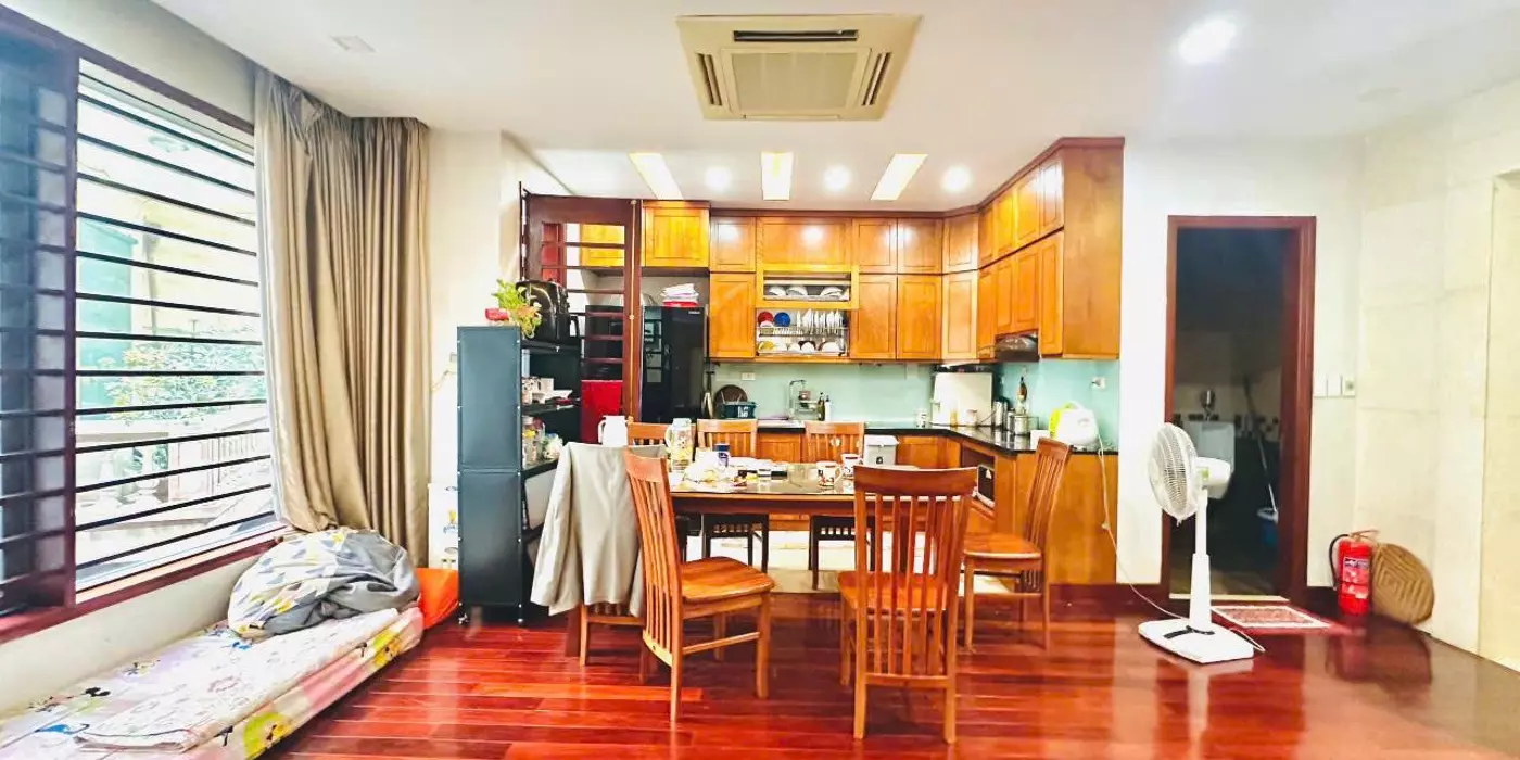 BÁN NHÀ 5T HOÀNG QUỐC VIỆT, DT 60M2, TM, Ô TÔ TRÁNH, GẦN PHỐ, KD VĂN PHÒNG/NHỈNH 20 TỶ