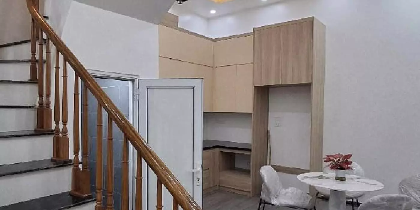 Bán nhà 21m2, 4 tầng, 2PN, 3WC, Hoàng Mai, 2.5 tỷ, sổ đỏ