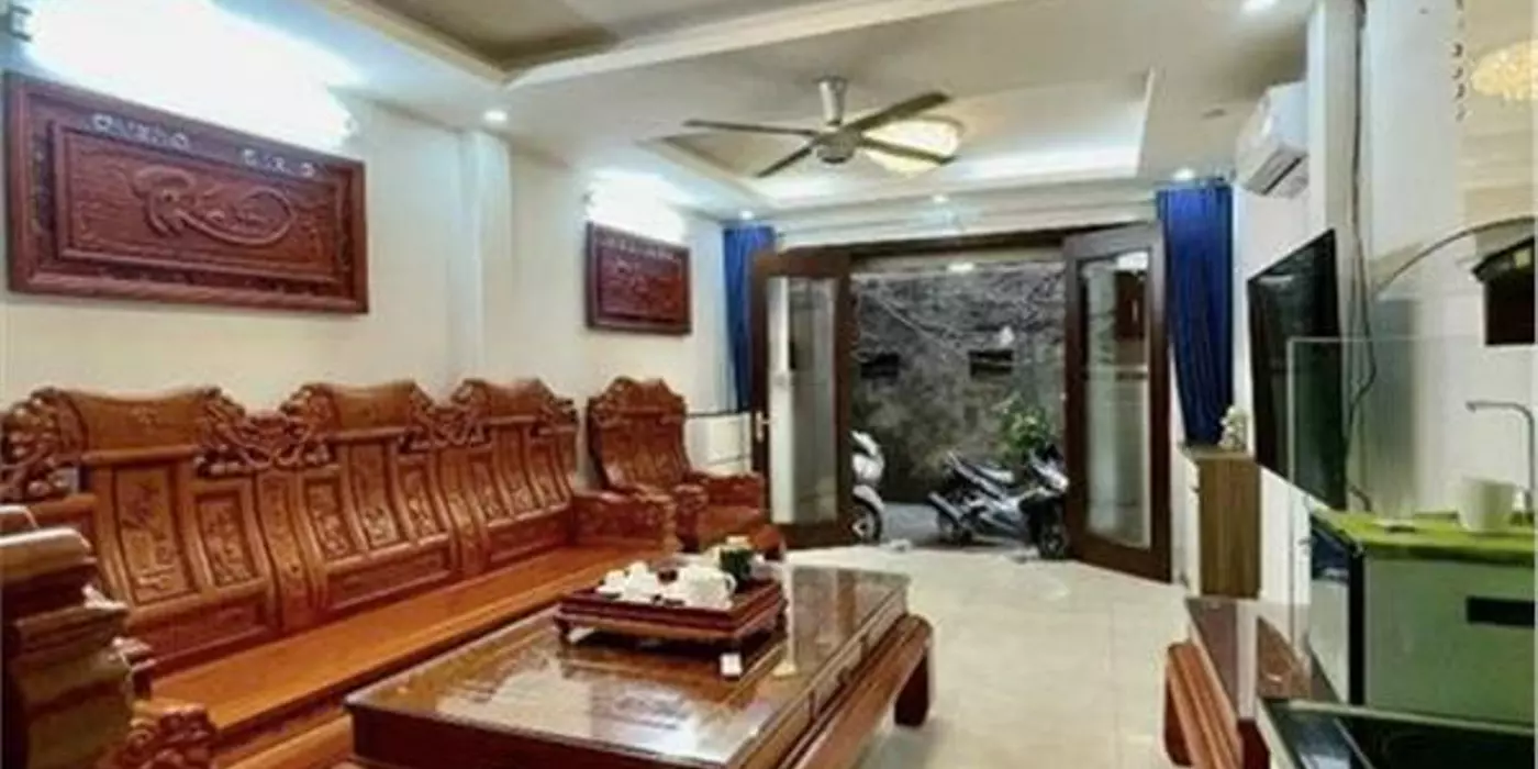 NHÀ ĐẸP BÊN  MỸ - DÂN XÂY - 2 THOÁNG TẶNG FULL NỘI THẤT - 5 TẠ ĐỖ CỬA - TIỆN ÍCH BẠT NGÀN - 45m2 -