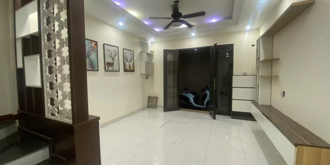 🔥BÁN NHÀ NGỌC THỤY, LONG BIÊN - Diện tích: 30m²•Kết cấu: 4 tầng, thiết kế hiện đại

- Giá bán: