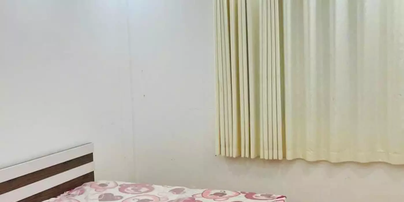 Happy Land cho thuê 1 căn nhà hẻm 1 xẹt 3 tầng 5pn ở Q1 HCM ngay khu kinh doanh mua bán
