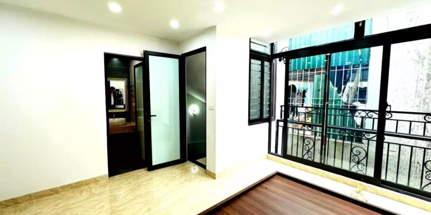 Cần bán trước tết phố Trương Định, Hoàng Mai DT45m2, 4tầng, mặt tiền 5m, giá 5,4 tỷ