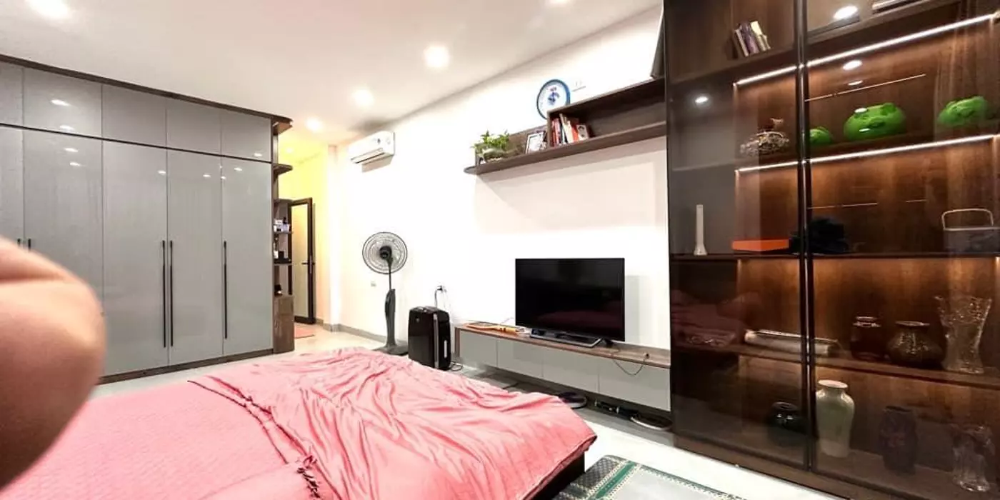 VIP CẦU GIẤY - HÀNG XÓM ĐẠI HỌC LAO ĐỘNG XÃ HỘI - 2 MẶT NGÕ - 3 BƯỚC RA MẶT PHỐ - 6 TẦNG - THANG