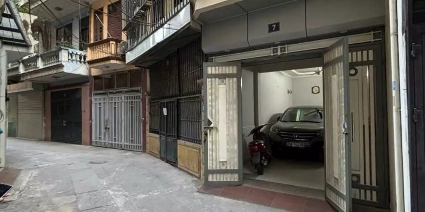 Bán nhà trần đại nghĩa 5 tầng dân xây phân lô ô tô tránh vào nhà hai bà trưng