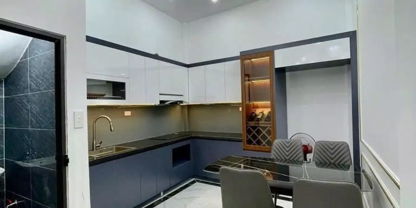 THÀNH CÔNG - 27m sổ vuông 4 tầng mới - Ở SƯỚNG