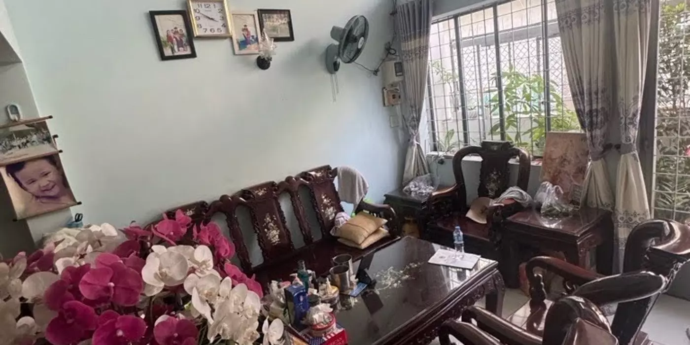 Bán nhà 3 tầng hẻm oto đường Kinh Dương Vương Quận 6, 4,2x13m giá hơn 5 tỷ.Q6.1.26
