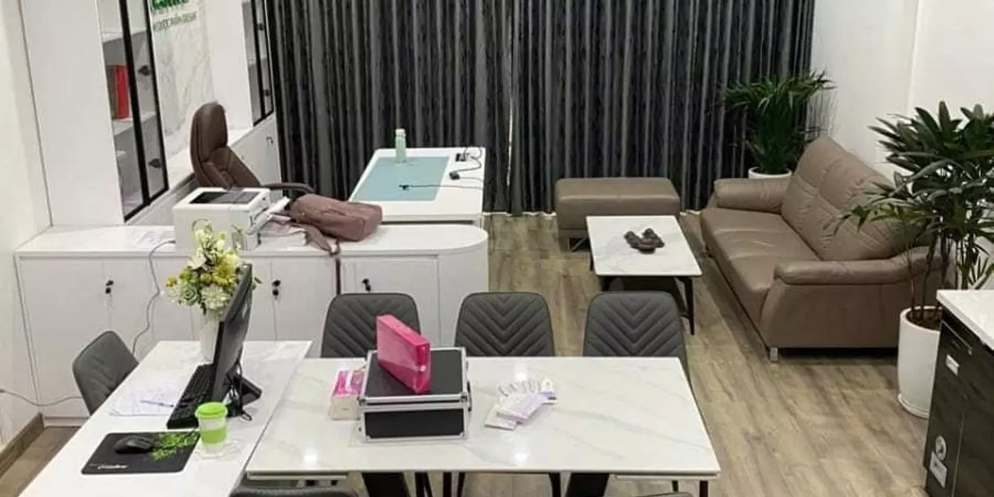 VIP. PHÂN LÔ Ô TÔ TRÁNH NHAU LẠC LONG QUÂN CẦU GIẤY 55M2*5T, NGÕ THÔNG KINH DOANH.