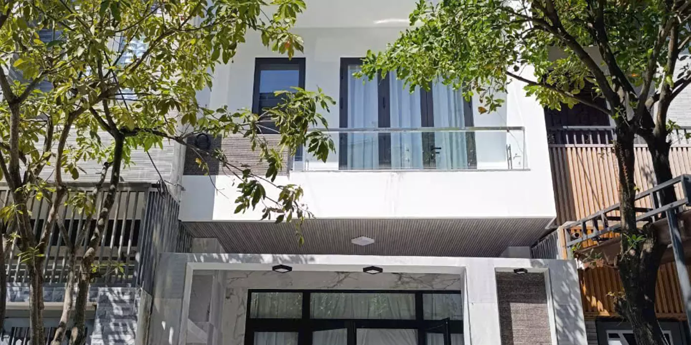CHO THUÊ NHÀ 3 TẦNG 5 PHÒNG NGŨ -THẾ LỮ -SƠN TRÀ -GIÁ 26 TRIỆU/ THÁNG