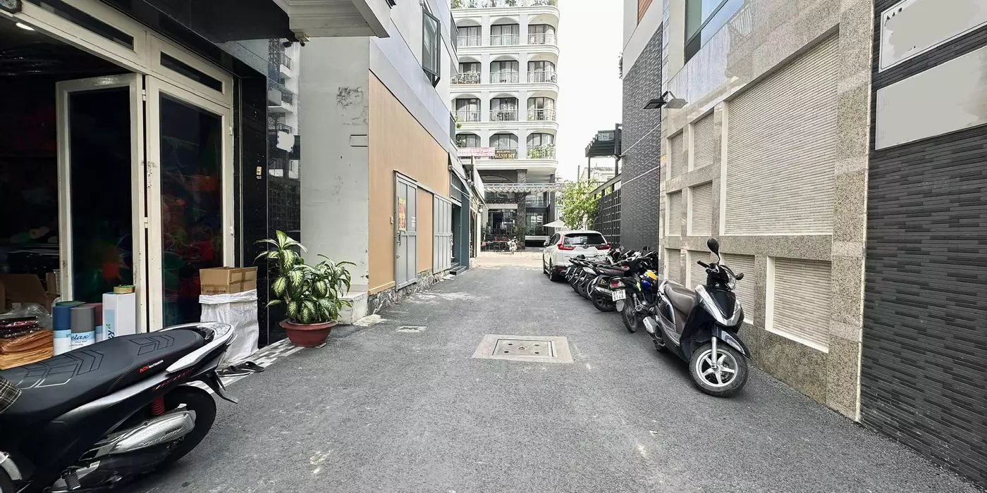 Bán Nhà 5 Tầng,Ngọc Thụy Long Biên, 39m², Nội thất tiền tỷ, Giá Hấp Dẫn 0902318197