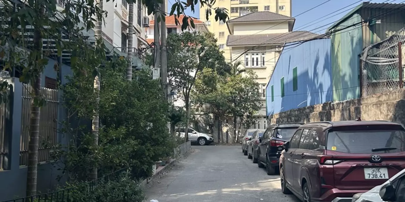 Bán nhà biệt thự nguyễn đức cảnh 3 tầng ô tô tránh dừng đỗ ngày đêm hoàng mai