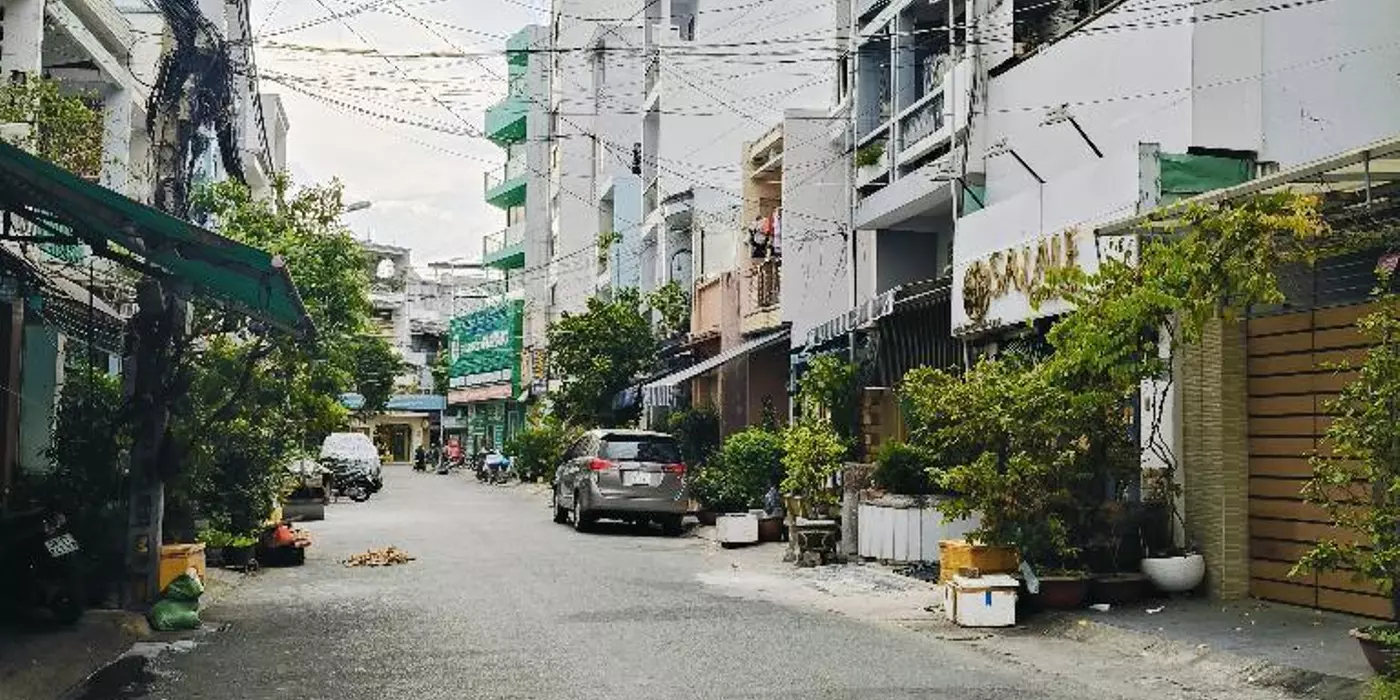 Mặt tiền KD hẻm 181 Âu Dương Lân 4.1x23, 5 tầng, P2 Q8 chỉ 17 tỷ 5