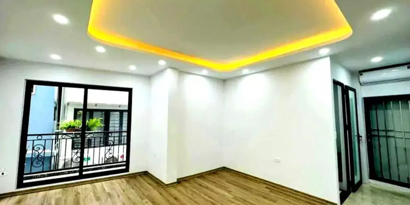 Bán nhà ngõ 521 Trương định, Hoàng mai, Hà nội DT 30m, 5 tầng, MT3,6m, giá tốt 5,5 tỷ