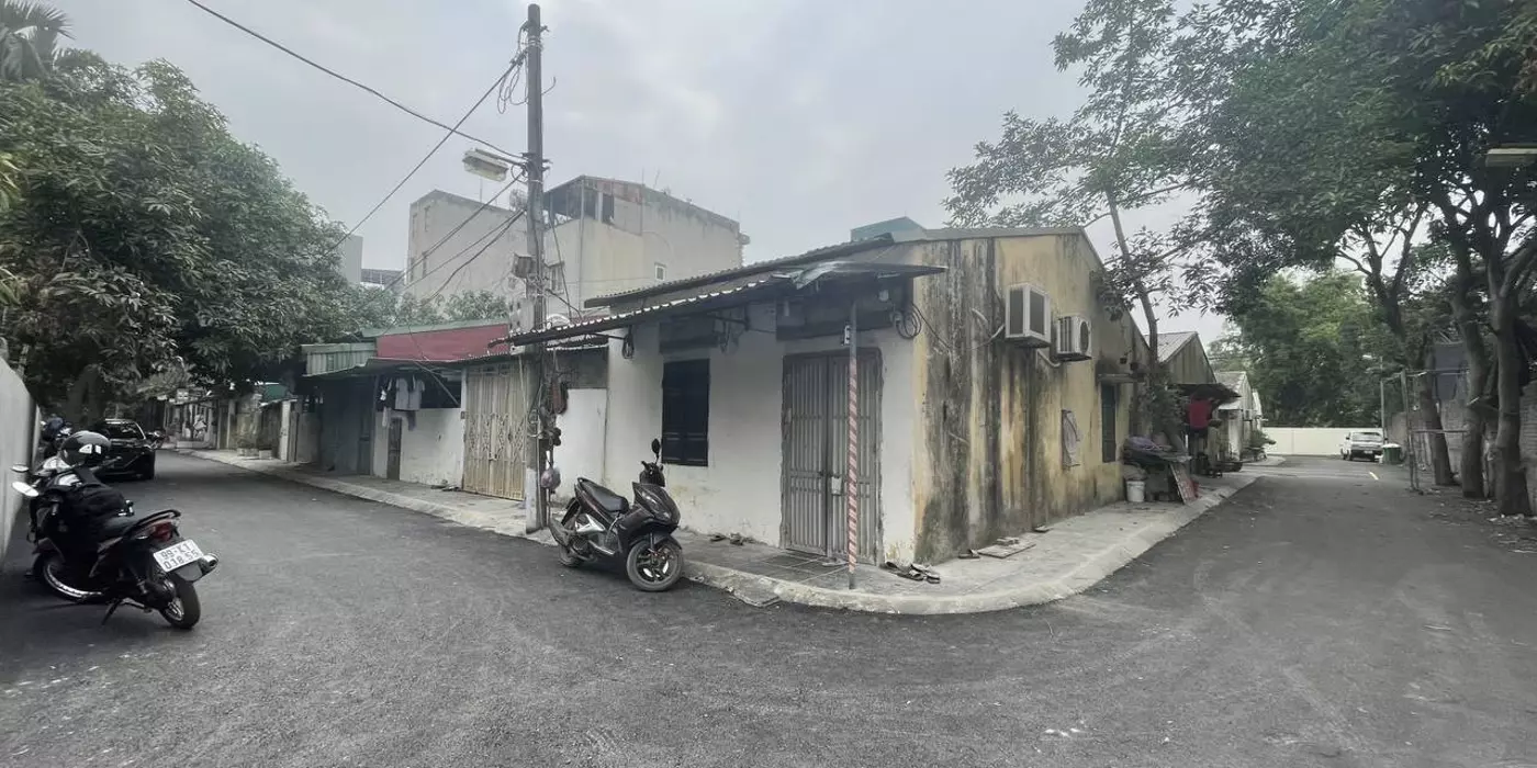 Bán nhà Nguyễn Khoái giá 5.8 tỷ, diện tích 50m2, C4, mặt tiền 4.6m