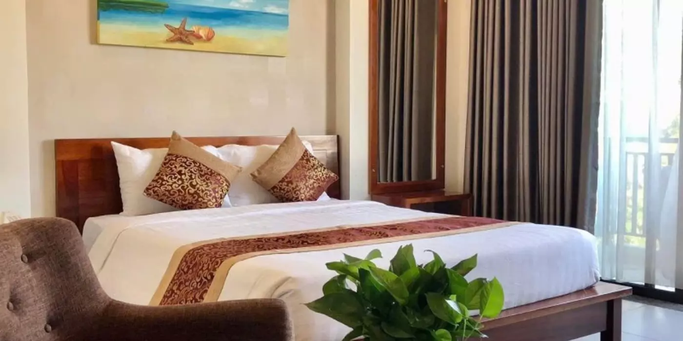 Bán khách sạn 8 tầng ,dòng tiền 120 triệu/ tháng- Nguyễn Huy Chương, Sơn Trà,Giá chỉ 21 tỷ