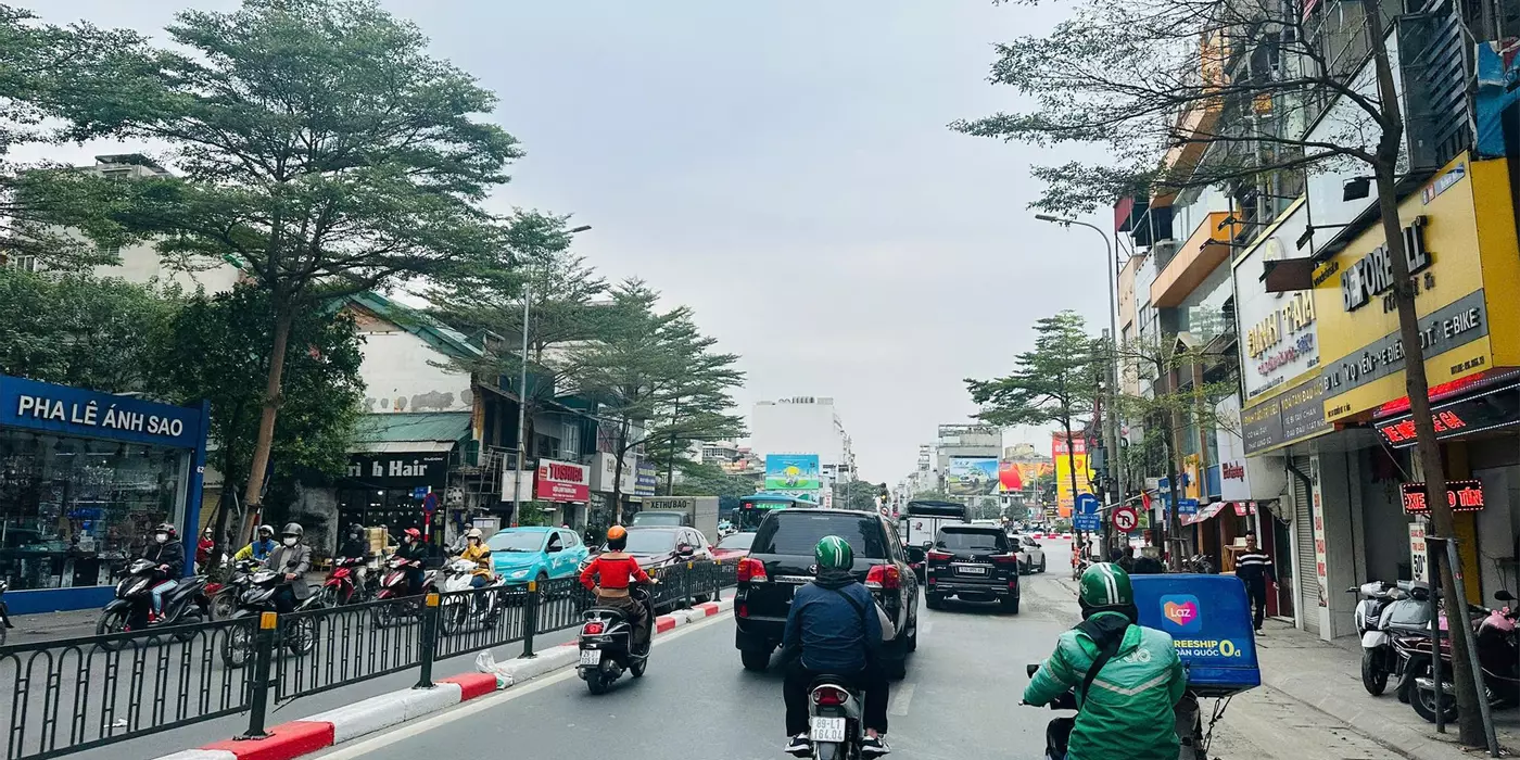 Bán Nhà Phố Tây Sơn - Đống Đa - Ba Bước Ra Mặt Phố - Diện Tích gần 40m, 4 tầng, Nhỉnh 4 tỷ 5 hơn