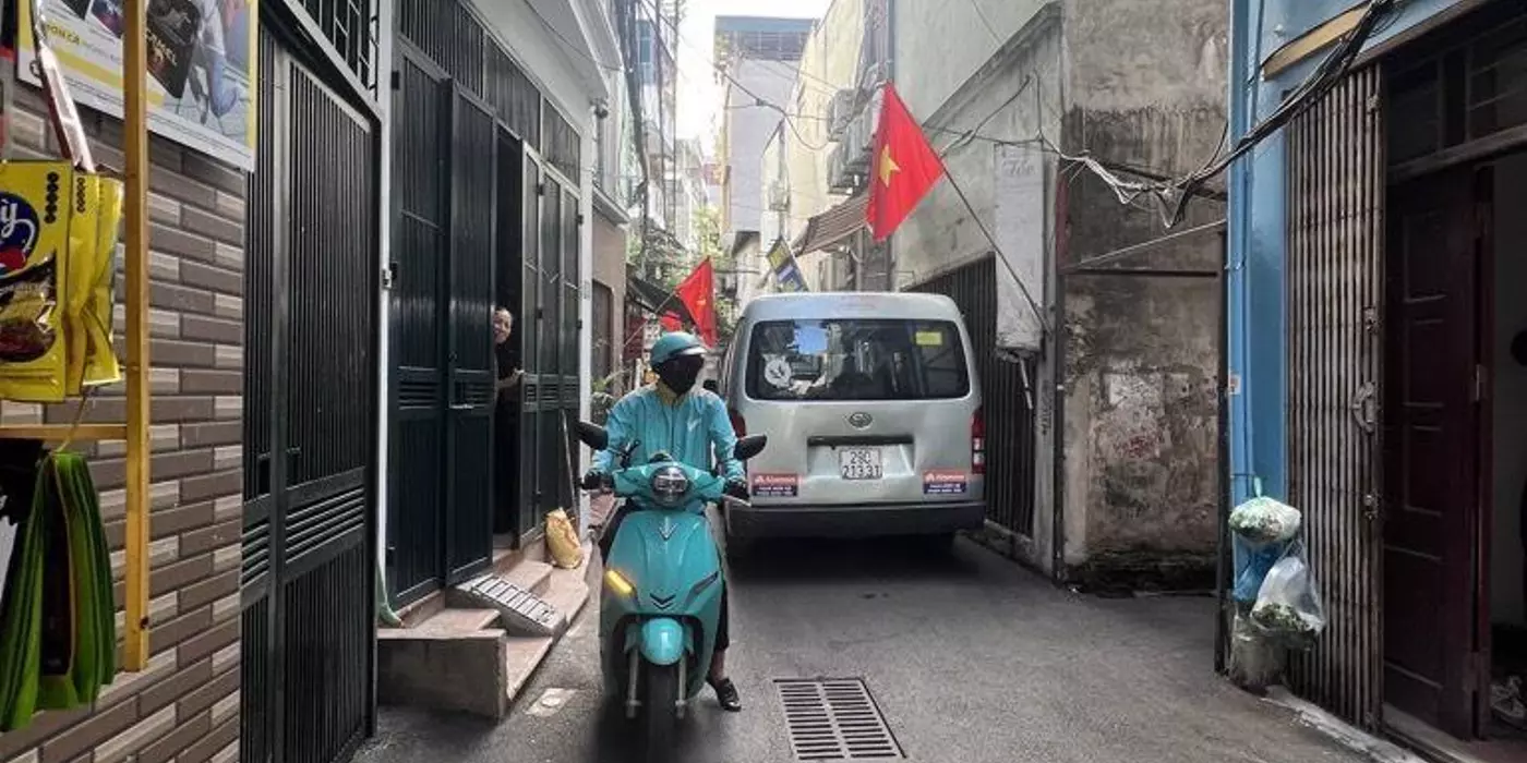 NHÀ ĐẸP KIM GIANG - NGÕ THÔNG TỨ TUNG - Ô TÔ TẢI QUA NHÀ - KINH DOANH ĐỈNH -  FULL NỘI THẤT XỊN -