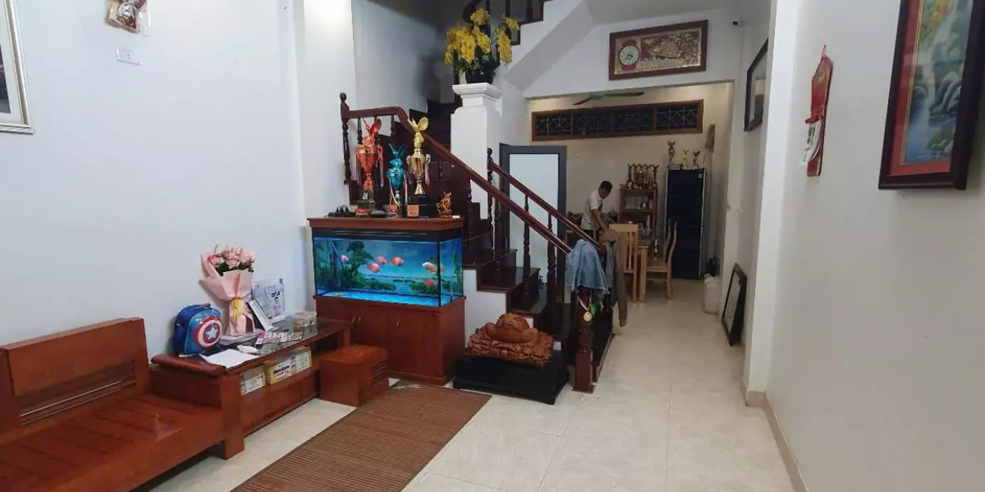 BÁN GẤP NHÀ TÔ HIỆU , HÀ ĐÔNG - 43M², 4 TẦNG, 4 PN, Ô TÔ ĐỖ CỬA - GẦN PHỐ CỔ - CHỈ NHỈNH 8 TỶ