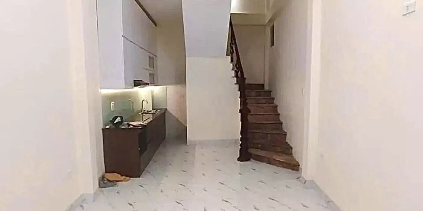 Bán gấp căn nhà giá tốt nhất Quận Cầu Giấy, 30m2 x 5 tầng, nở hậu, 2 thoáng - Giá 6.35 tỷ