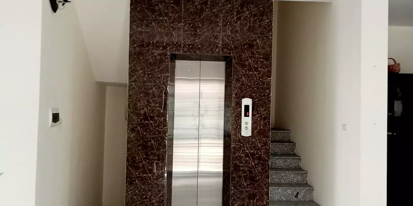 BÁN NHANH BIỆT THỰ SONG LẬP 165m2 x 5 tầng KĐT VẠN PHÚC - LÔ GÓC 3 MẶT THOÁNG - THANG MÁY NHẬP KHẨU