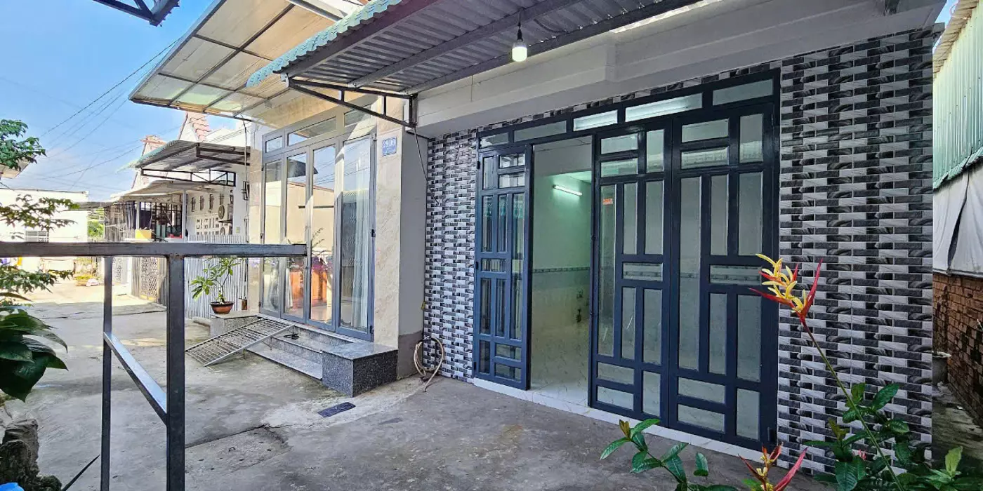 9.40. Nhà 5 Triệu 2 Phòng Ngủ Khu Cán Bộ Đại Học Cần Thơ