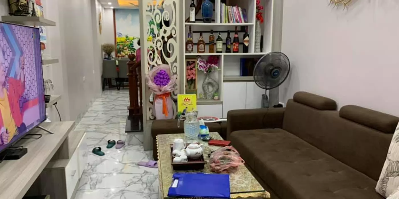 Bán nhà trung tâm KĐT Văn Quán, ngõ nông gần phố, dân xây, 34m2, 6.6 tỷ