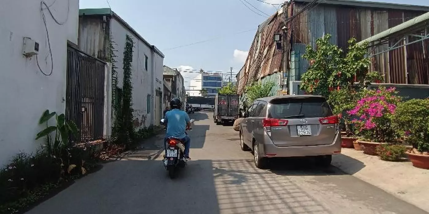 CĂN NHÀ 7 PHÒNG NGỦ, 7 WC - VỊ TRÍ VÀNG QUỐC LỘ 1A, THẠNH XUÂN, Q.12 - GIÁ HỜI 6.5 TỶ - SỔ ĐỎ