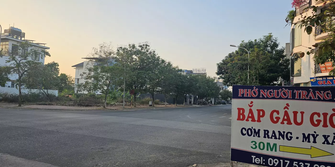 Bán gấp Biệt Thự lô góc phố Đường Lý Nam Đế, KĐT Nam Vĩnh Yên, giá ưu đãi chỉ 38tr/m2