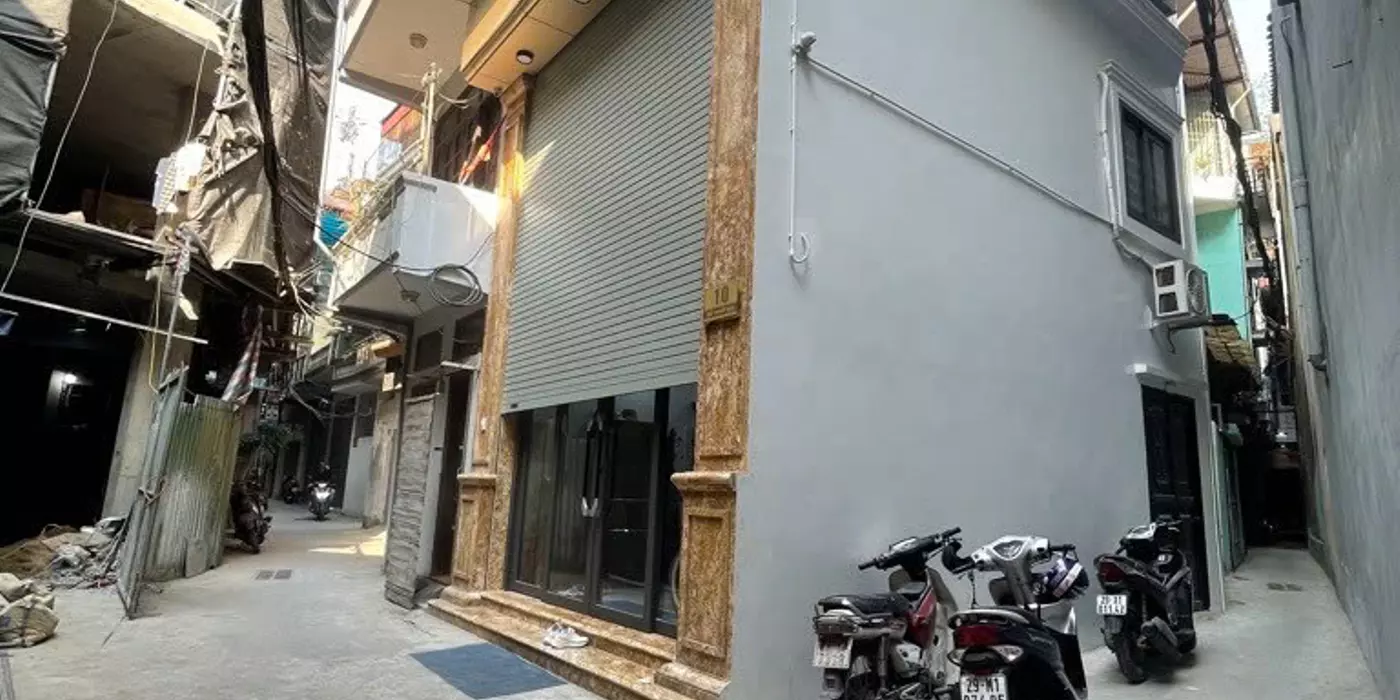 Bán nhà kim ngưu 7 tầng thang máy long lanh lô góc ô tô tránh vào nhà hai bà trưng