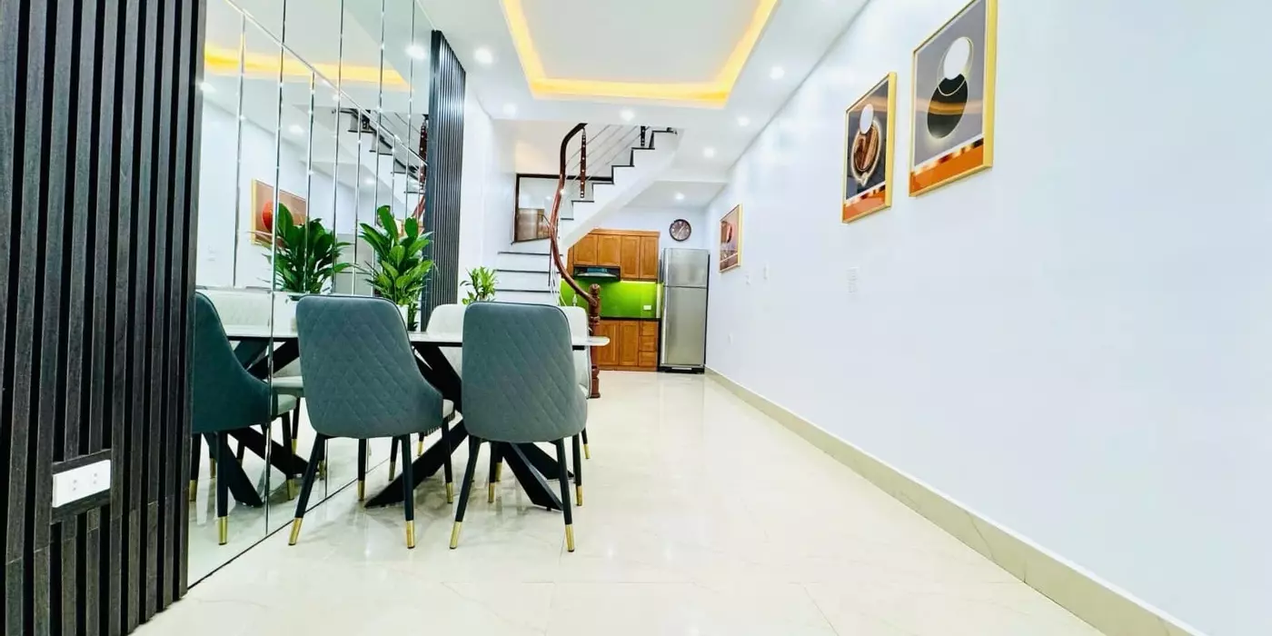 VIP THANH XUÂN - Ô TÔ ĐỖ SÁT NHÀ - CÁCH 1 NHÀ RA MẶT NGÕ2XX KHƯƠNG TRUNG- NHÀ ĐE