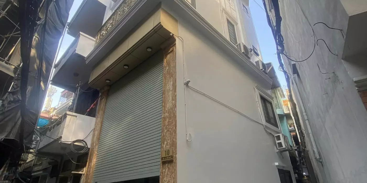Bán nhà kim ngưu ngõ rộng oto vào nhà mới đẹp,7Tầng thang máy ở ngay DT56,4m giá 20,5 tỷ