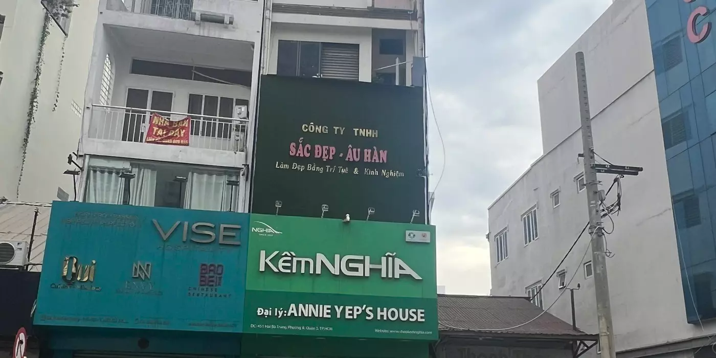 BÁN NHÀ MẶT TIỀN HAI BA TRƯNG - DTCN 68 M - HDT 70 TRIỆU.