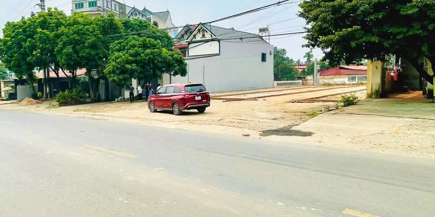 TIN ĐƯỢC KHÔNG ĐẤT MẶT QUỐC LỘ HÀ NỘI CHỈ 2X TRIỆU/M2