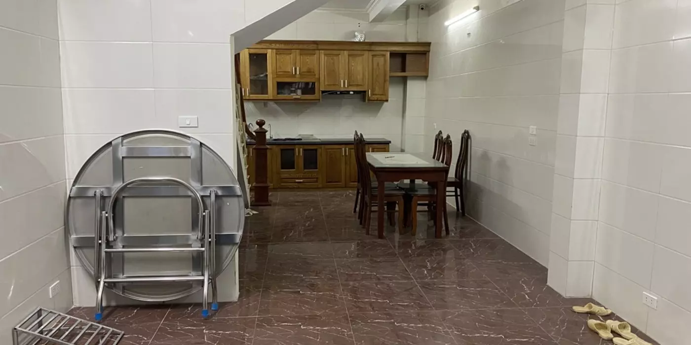 Bán nhà Giải Phóng, Hoàng Mai, Ô tô đỗ cửa, 43m2, 9.65 tỷ