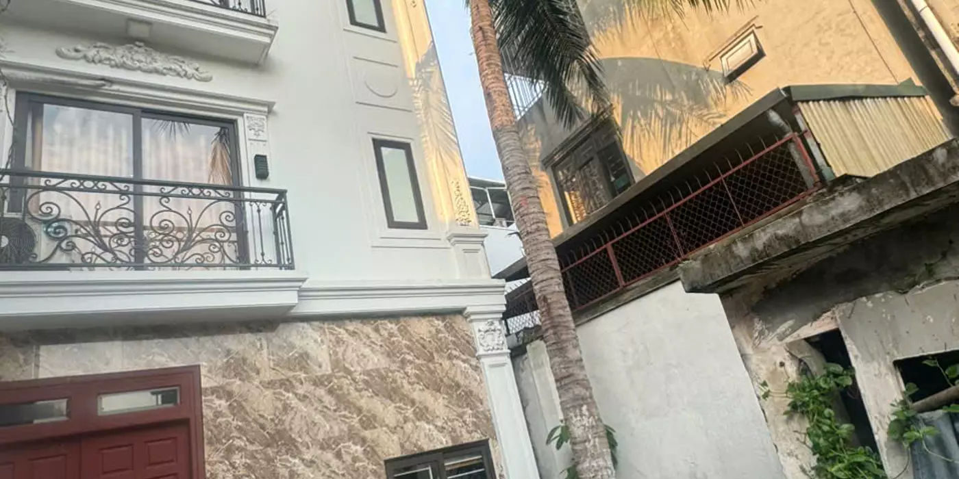 BÁN GẤP NHÀ KẺ TẠNH 33M 5 TẦNG HIỆN ĐẠI, 10M OTO TRÁNH, 4,85 TỶ