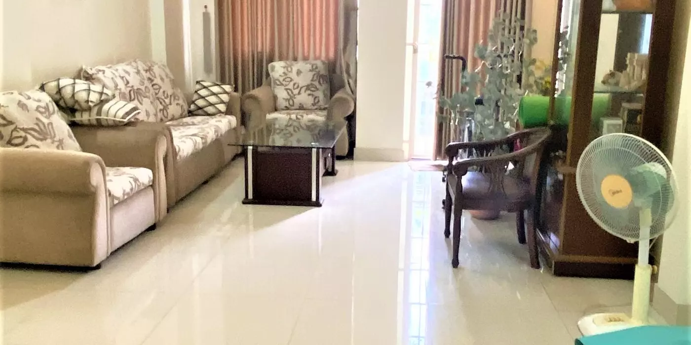 Bán nhà Hẻm Ô tô Tô Hiến Thành Quận 10, 5x9m,  4 tầng chỉ 5.5 tỷ.
