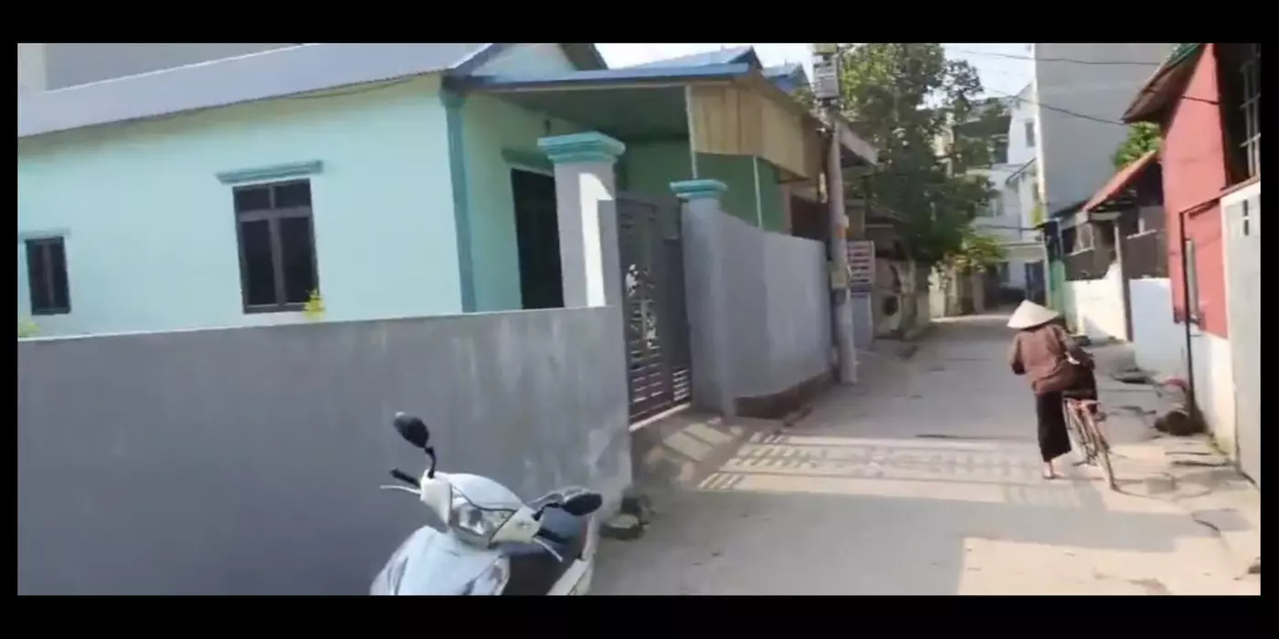 Bán nhà 3 tầng mới, chỉ việc ở thôn Bạch Đa, Kim Hoa, Mê Linh, HN. DT 100m, giá 4,35 tỷ.