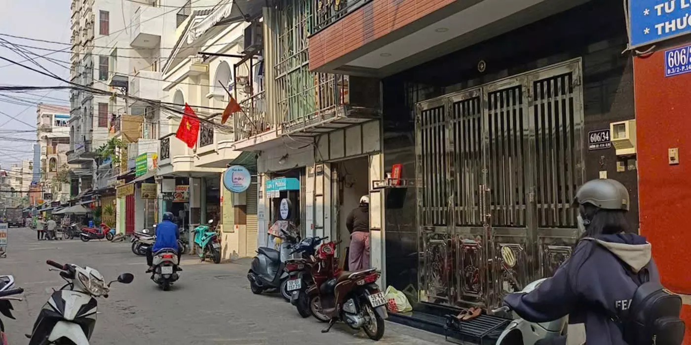 Ba Tháng Hai Quận 10 - Hẻm xe hơi - Đang cho thuê - Chỉ 2,5 tỷ