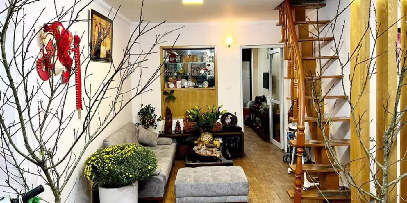 Cho Thuê Cả căn ngõ rộng thông thoáng vừa ở vừa kinh doanh DT 56m 3 Tầng Giá 15 triệu / tháng