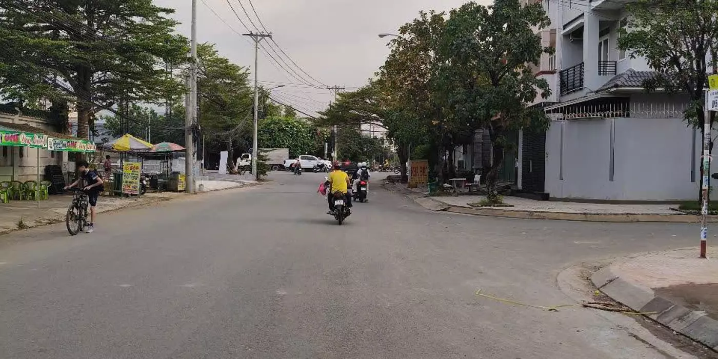 CHÍNH CHỦ GỬI BÁN ĐẤT LIÊN PHƯỜNG - SÁT ĐỖ XUÂN HỢP, GLOBAL CITY 135M2 SỎ RIÊNG, ĐỐI DIỆN CÔNG