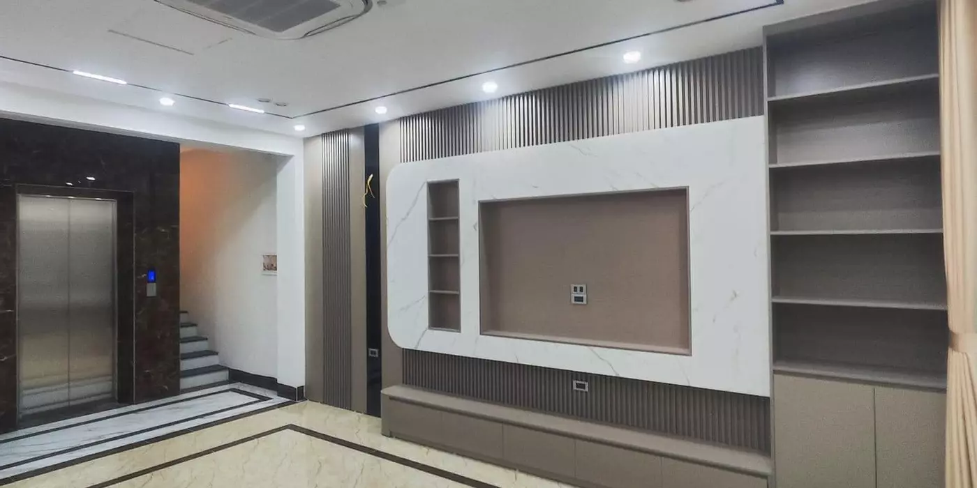 BÁN NHÀ NGỌC LÂM-LONG BIÊN 12.860 TỶ 60m, 6 TẦNG THANG MÁY, MT 5.1m, GARA Ô TÔ, FULL NỘI THẤT.