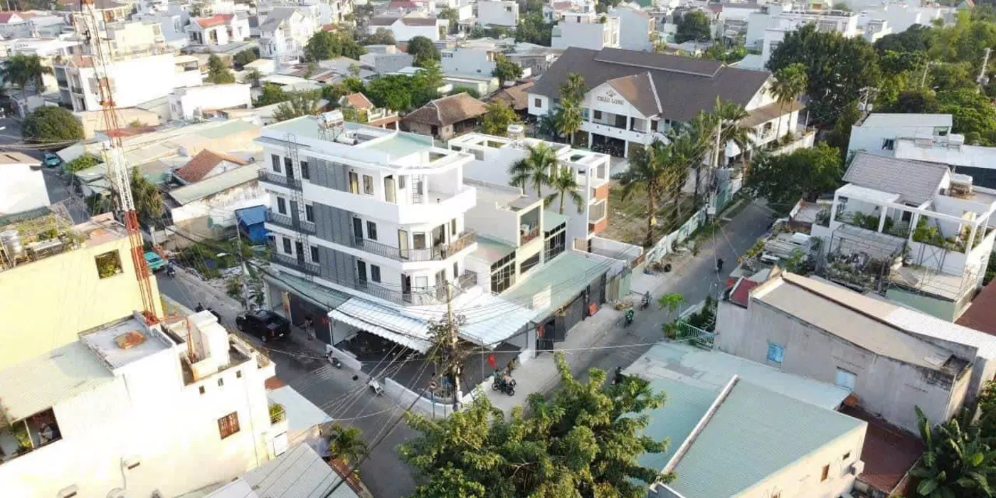 BÁN TOÀ NHÀ -  CHDV GÓC SIÊU ĐẸP 202M2 GIÁ 17,8 TỶ